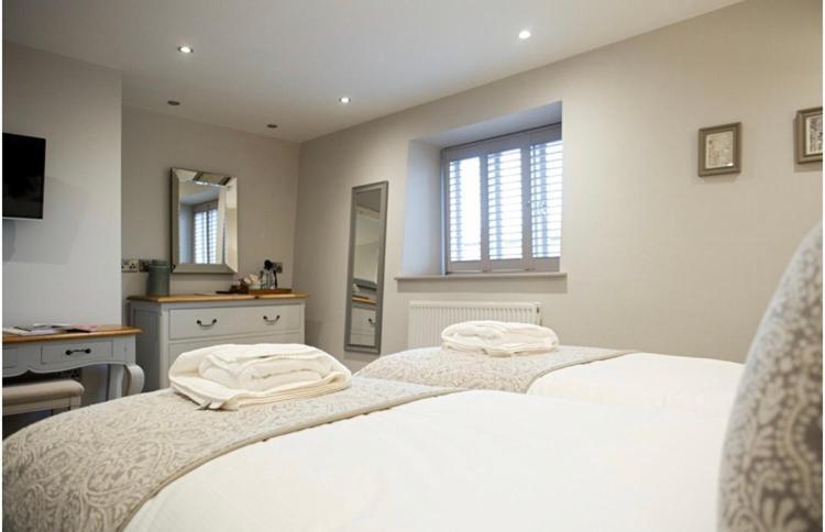 Rutland Water Courtyard Rooms โอ๊กคัม ภายนอก รูปภาพ